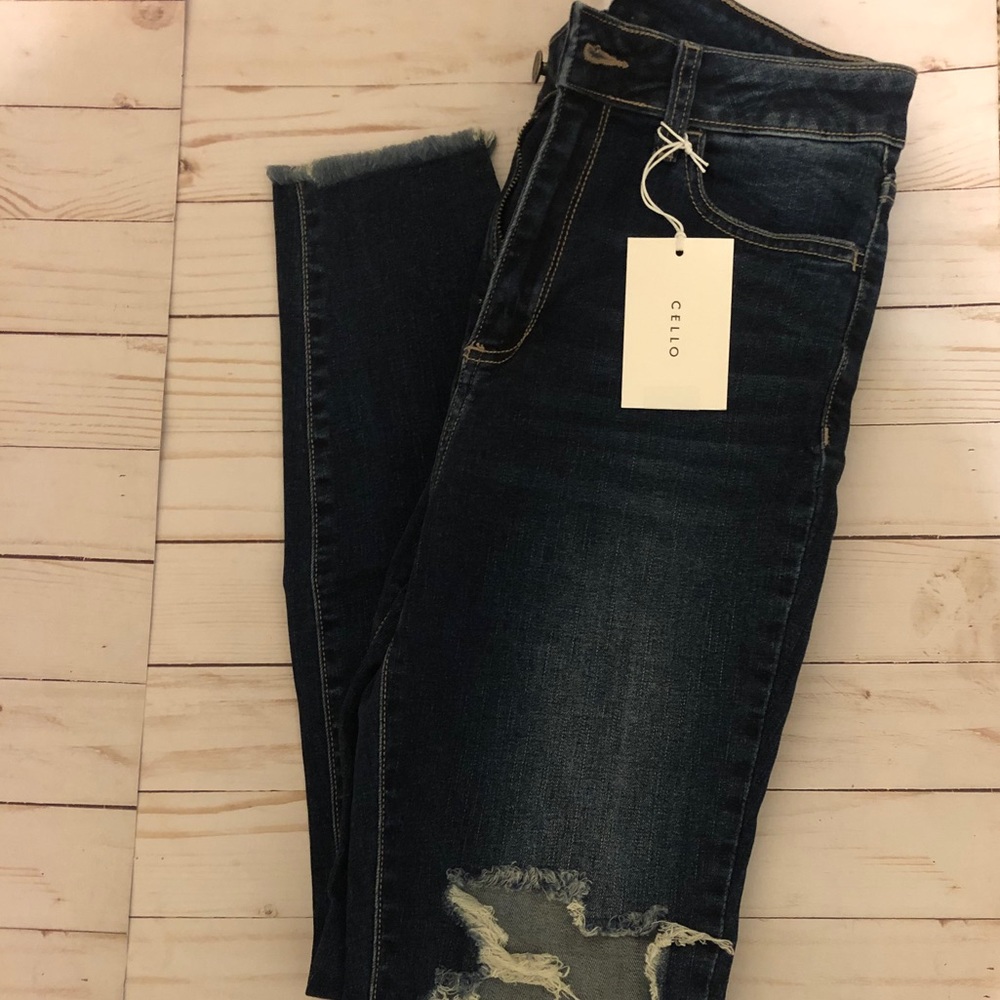 NWT Size 11 Cello Jeans